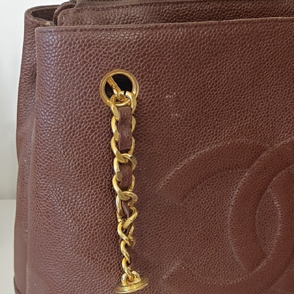 Vintage Chanel Brown Caviar Leather CC Chain Shoulder Bag Authentic - Picture 8 of 15